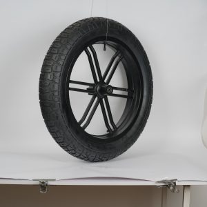 DSC02113 XuanCheng 20x4.0 bike tire